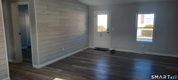 $168,500 | 28 Circle Drive, Windham, CT 06256