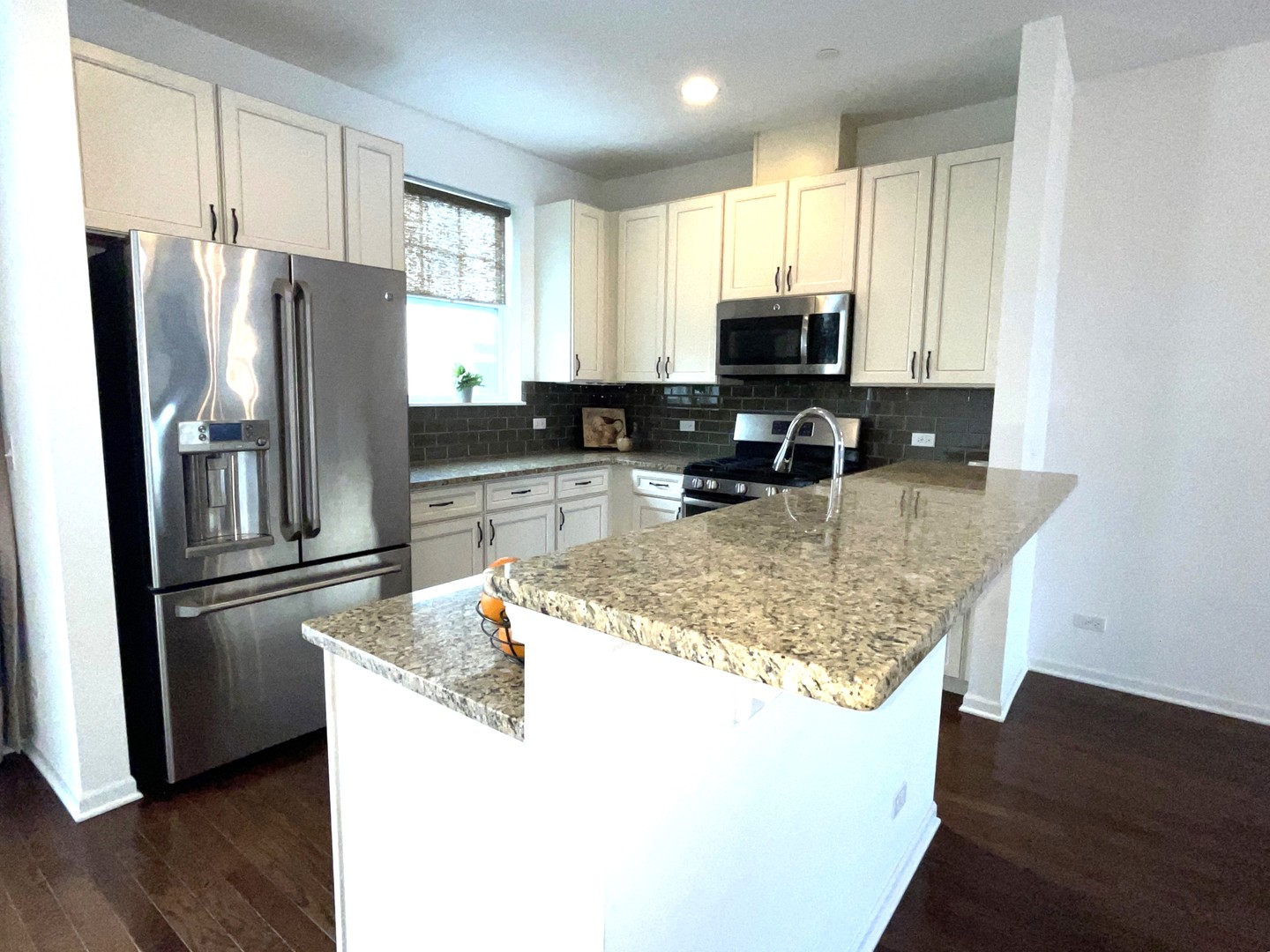 502 Lexington Lane Rolling Meadows, IL 60008 - Photo 6 of 22