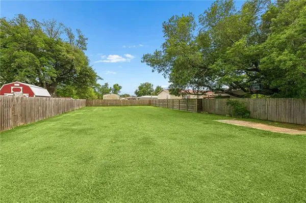 $182,500 | 14855 Old Spanish Trail, Paradis, LA 70080