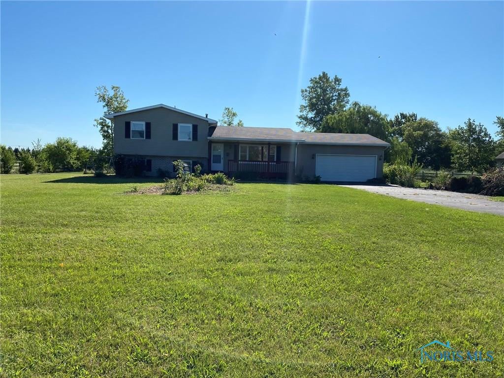 26818 Thompson Road Perrysburg, OH 43551 - Photo 1 of 39 Gallery Image 1