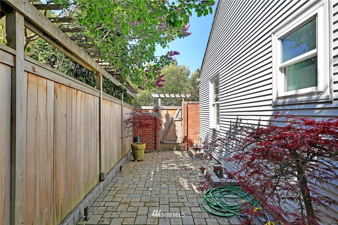 3246 West Viewmont Way West Seattle, WA 98199 - Photo 22 of 22