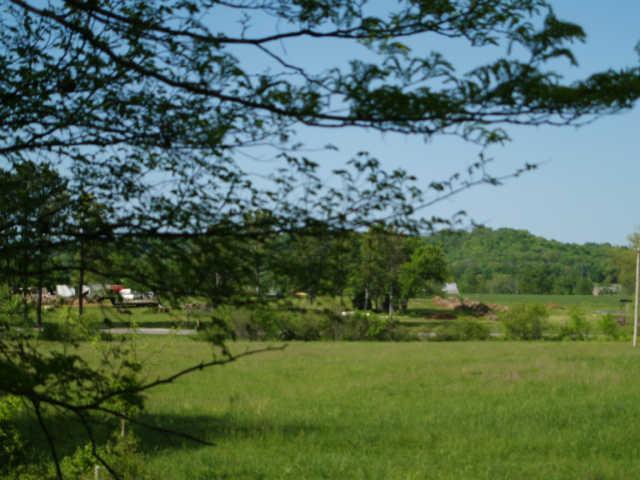 8 B B Dodson Road Columbia, TN 38401 - Photo 2 of 6