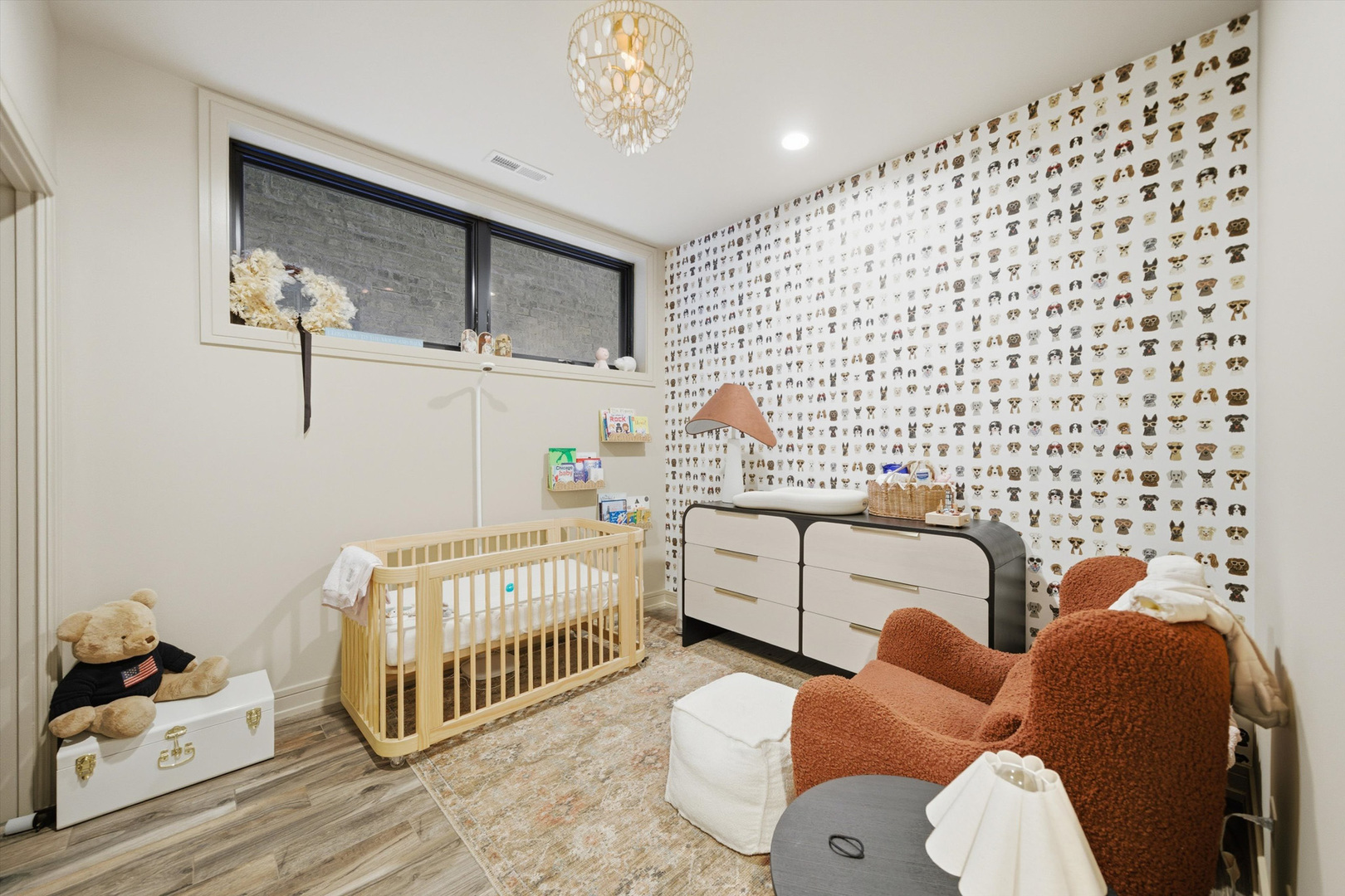 855 North Wolcott Avenue, Unit 1 Chicago, IL 60622 - Photo 28 of 34 a bathroom with a sink toilet and a bathtub