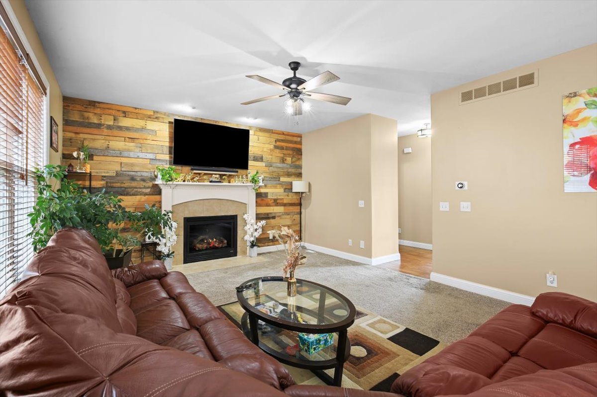 3551 Napa Lane Normal, IL 61761 - Photo 17 of 74