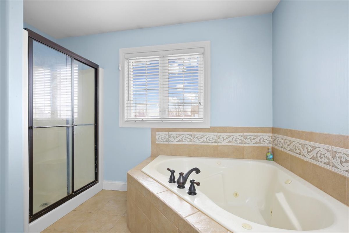 3551 Napa Lane Normal, IL 61761 - Photo 36 of 74