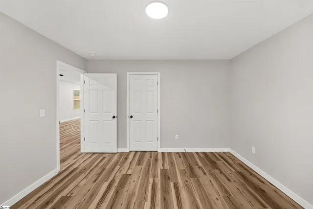 $1,800 | 405 East Hampton Avenue, Spartanburg, SC 29306