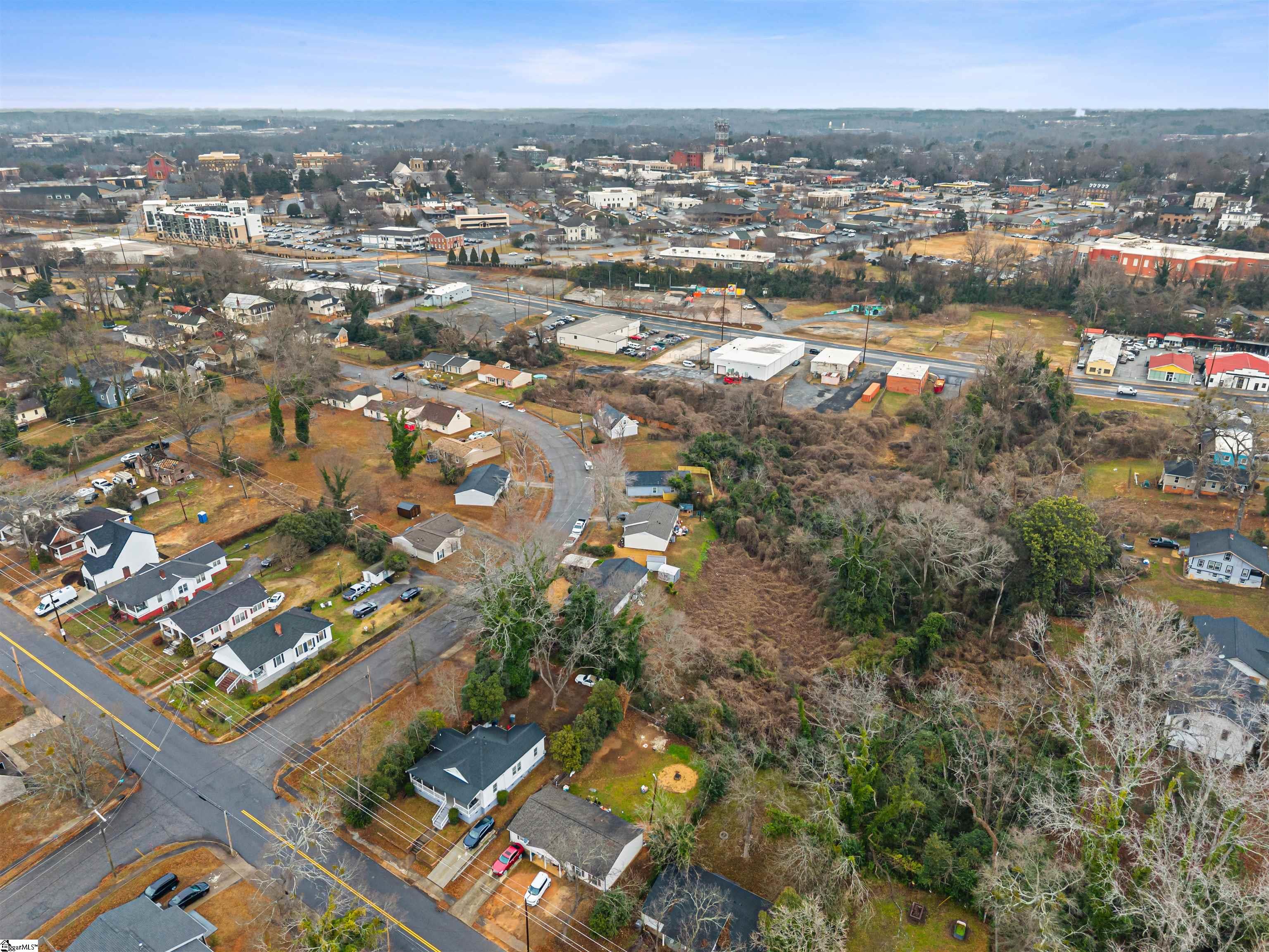 405 East Hampton Avenue Spartanburg, SC 29306 - Photo 30 of 32