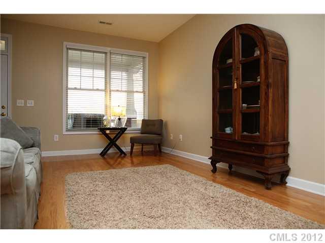1115 Market Street, Unit 1115 Fort Mill, SC 29708 - Photo 5 of 16 Gallery Image 5