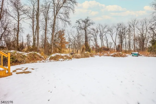 $599,990 | 119 E Road, Middletown, NJ 07718