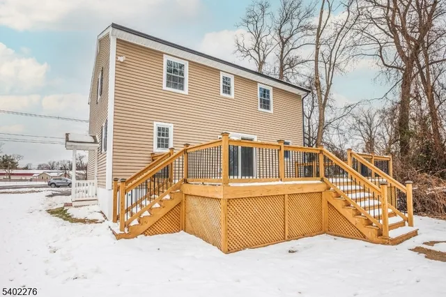 $599,990 | 119 E Road, Middletown, NJ 07718