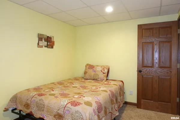 $269,000 | 177 Knox Road 2350 North, Rio, IL 61472
