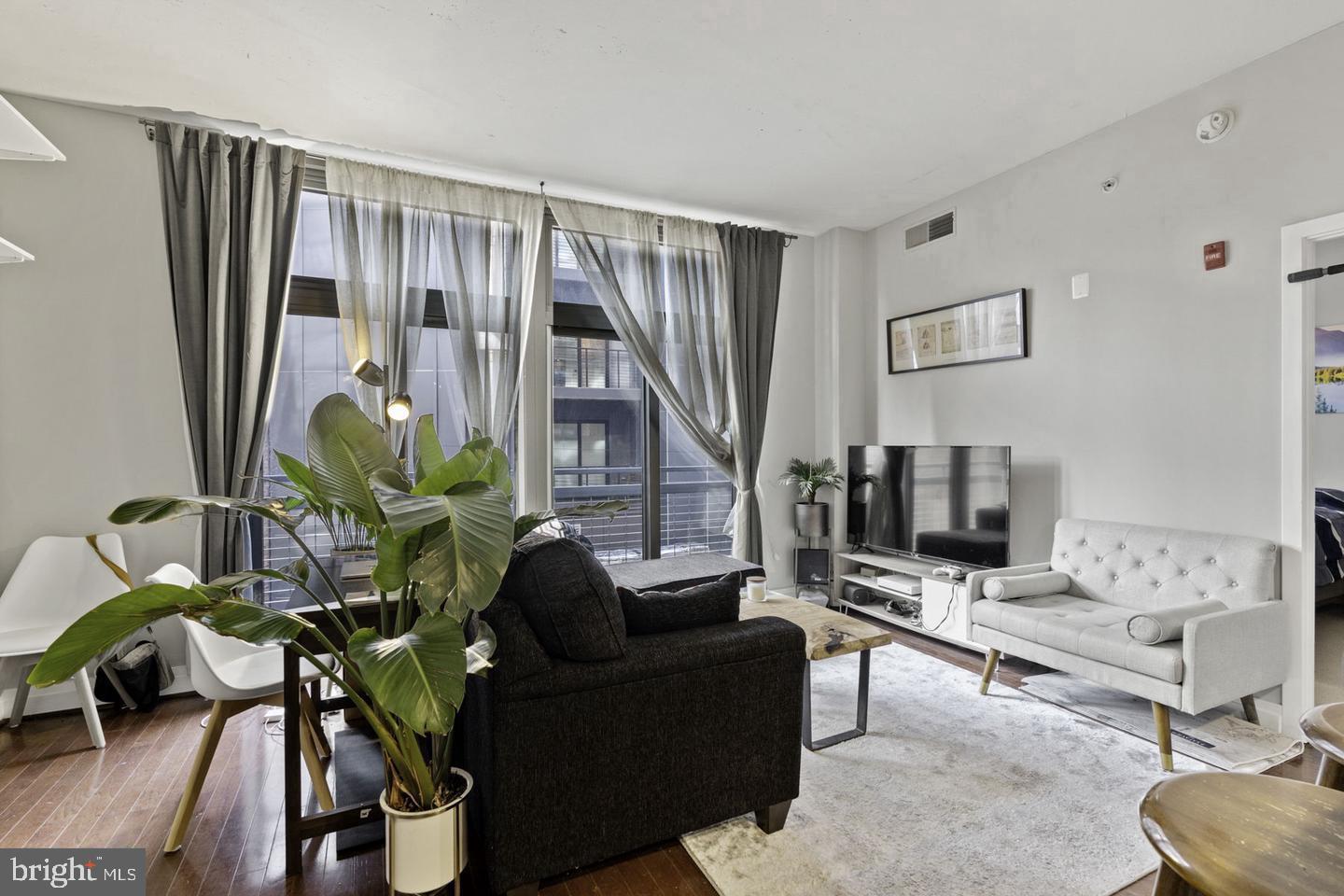 2120 Vermont Avenue Northwest, Unit 222 Washington, DC 20001 - Photo 7 of 21