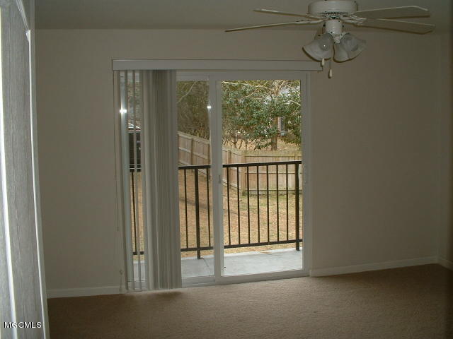 3230 Cumberland Road, Unit 4 Ocean Springs, MS 39564 - Photo 14 of 27 DSCF0008
