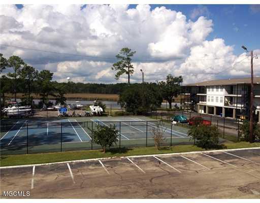 3230 Cumberland Road, Unit 4 Ocean Springs, MS 39564 - Photo 27 of 27 TENNIS COURT 4