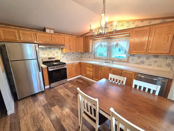 $124,900 | 268 Palmer Road, Unit 27, Monson, MA 01057