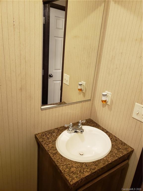 228 Little Hope Road Blacksburg, SC 29702 - Photo 13 of 30 Gallery Image 13