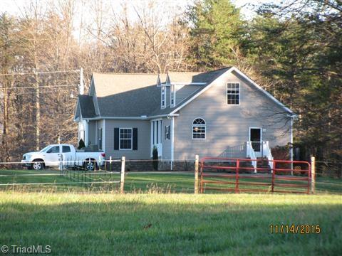 210 Lady Mary Road Stoneville, NC 27048 - Photo 3 of 25 Gallery Image 3