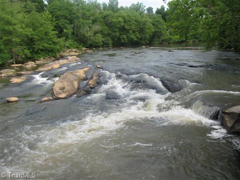 210 Lady Mary Road Stoneville, NC 27048 - Photo 4 of 25 Gallery Image 4
