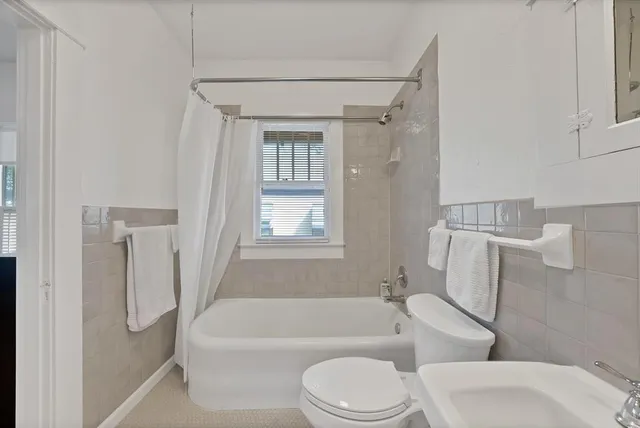 $485,000 | 2333 Irwin Street, Fort Worth, TX 76110