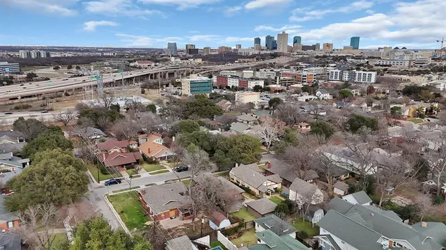 $485,000 | 2333 Irwin Street, Fort Worth, TX 76110