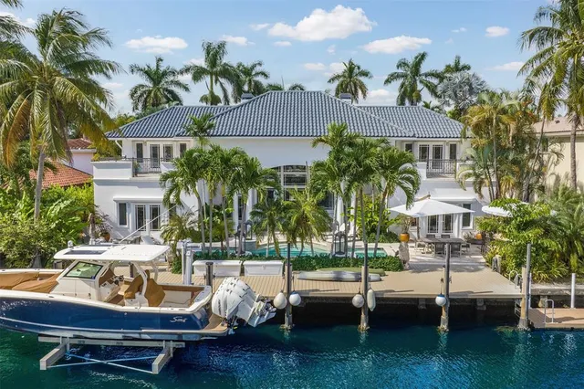 $6,200,000 | 166 Royal Palm Drive, Fort Lauderdale, FL 33301