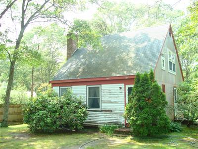 227 Quaker Meeting House Road Sandwich, MA 02537 - Photo 1 of 17 Gallery Image 1