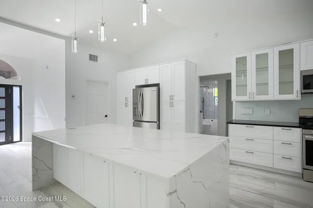 $4,300 | 140 Flores Street, Melbourne Beach, FL 32951