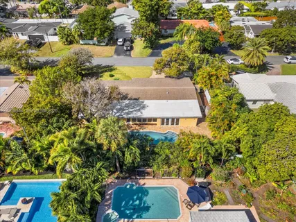 $1,599,999 | 2648 Northeast 26th Avenue, Fort Lauderdale, FL 33306