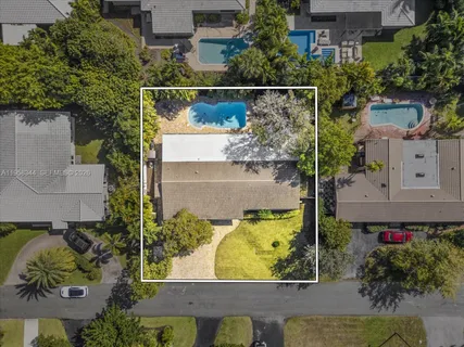 $1,599,999 | 2648 Northeast 26th Avenue, Fort Lauderdale, FL 33306