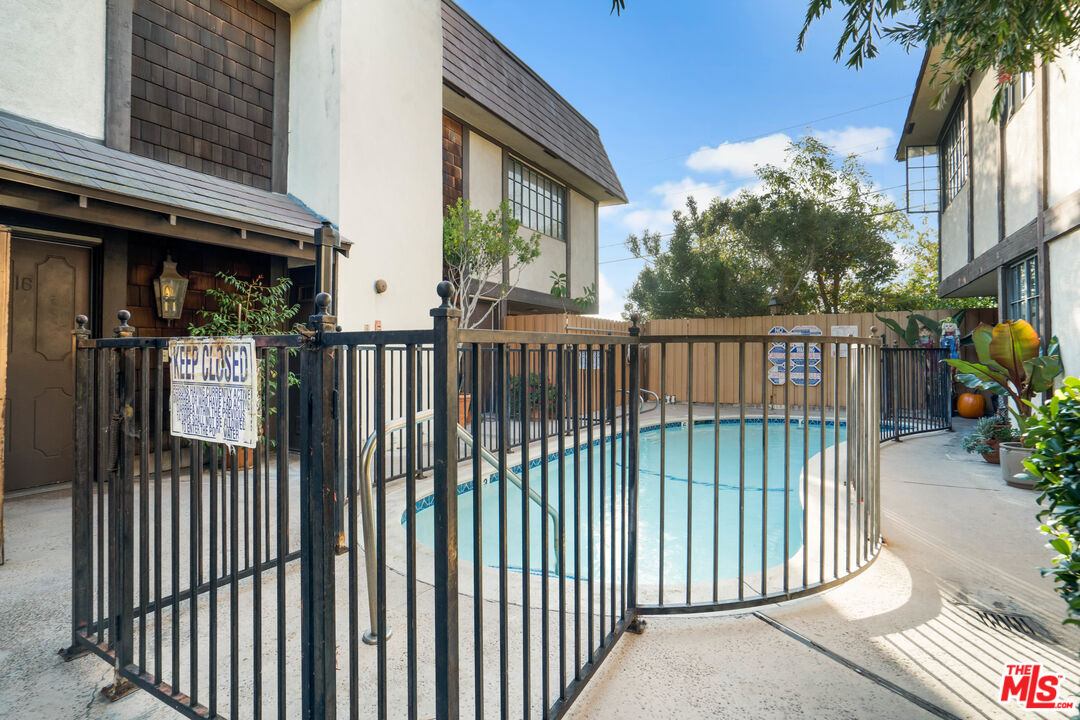 1445 Valley View Road, Unit 2 Glendale, CA 91202 - Photo 36 of 36 a view of a porch with a floor to ceiling window