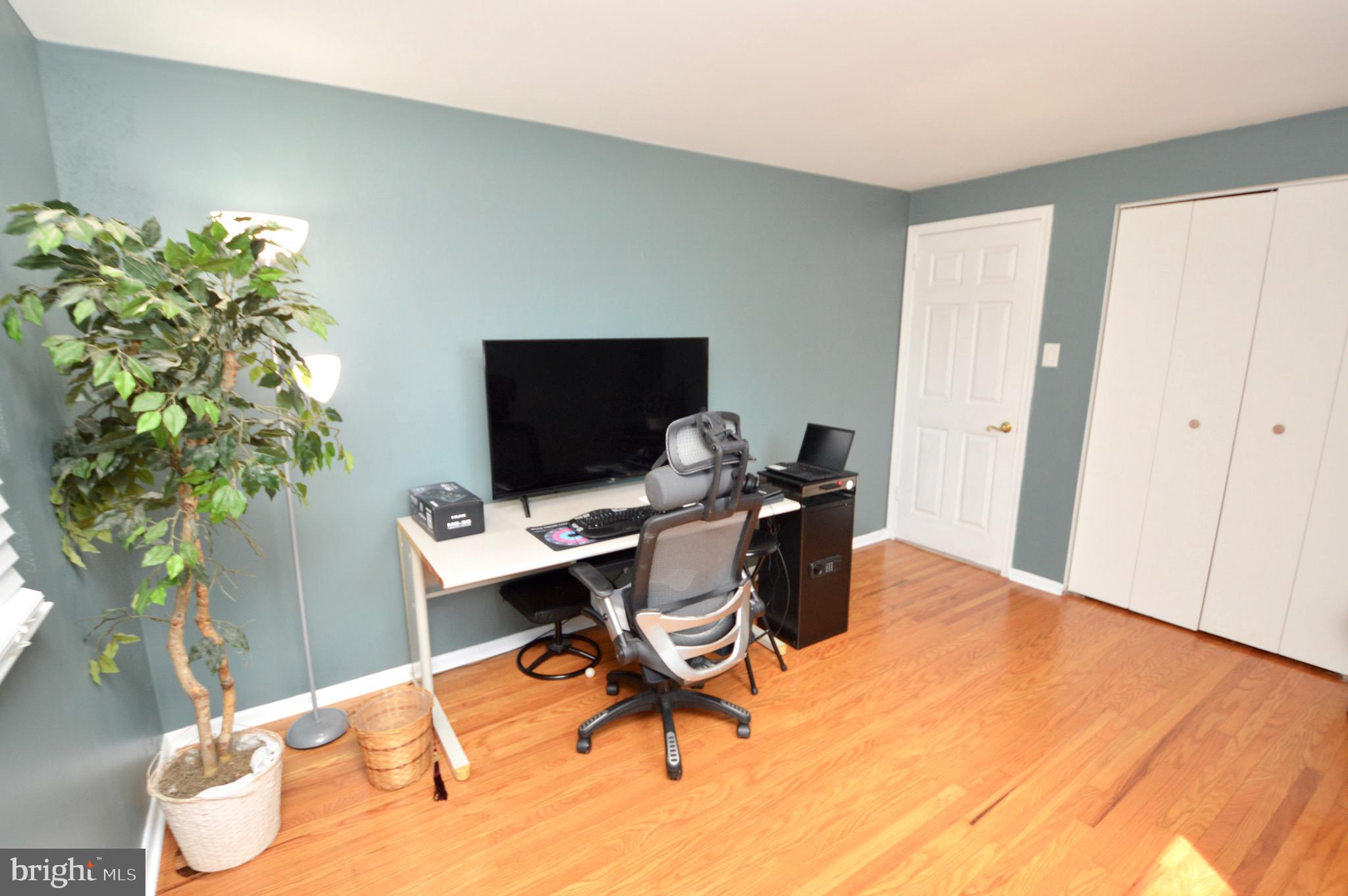 423 Old Orchard Road Cherry Hill, NJ 08003 - Photo 20 of 26