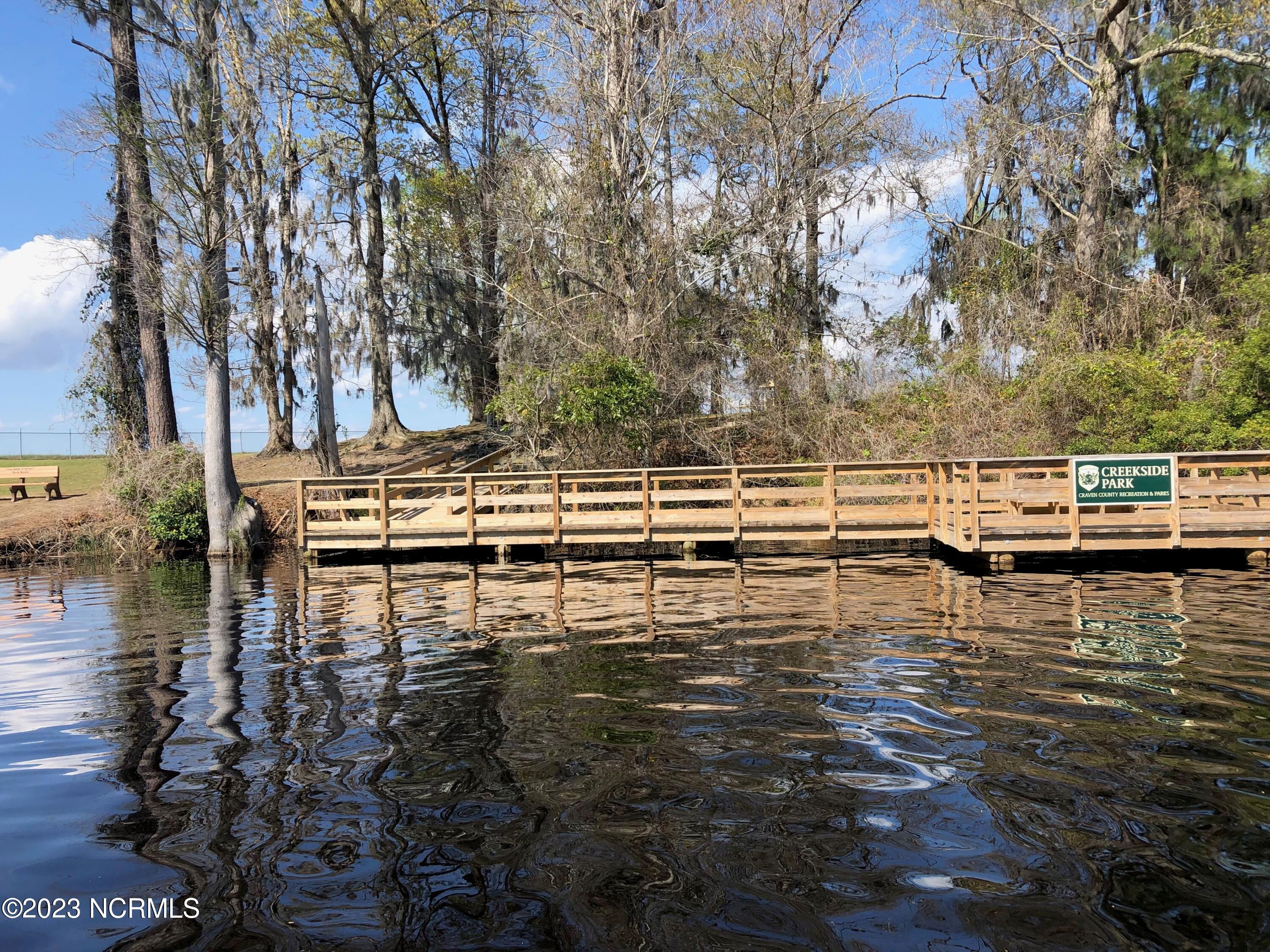19 Old Airport Road New Bern, NC 28562 - Photo 6 of 12 Creekside Park