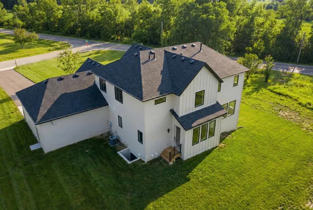 $1,495,000 | 5875 Afton Road, Excelsior, MN 55331