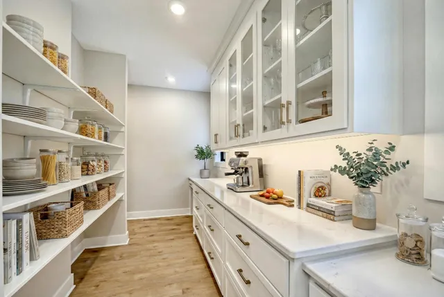 $1,495,000 | 5875 Afton Road, Excelsior, MN 55331