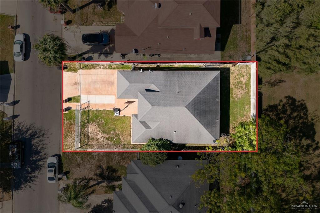 3609 Paseo Del Rey Edinburg, TX 78542 - Photo 17 of 20 an aerial view of a house with a yard