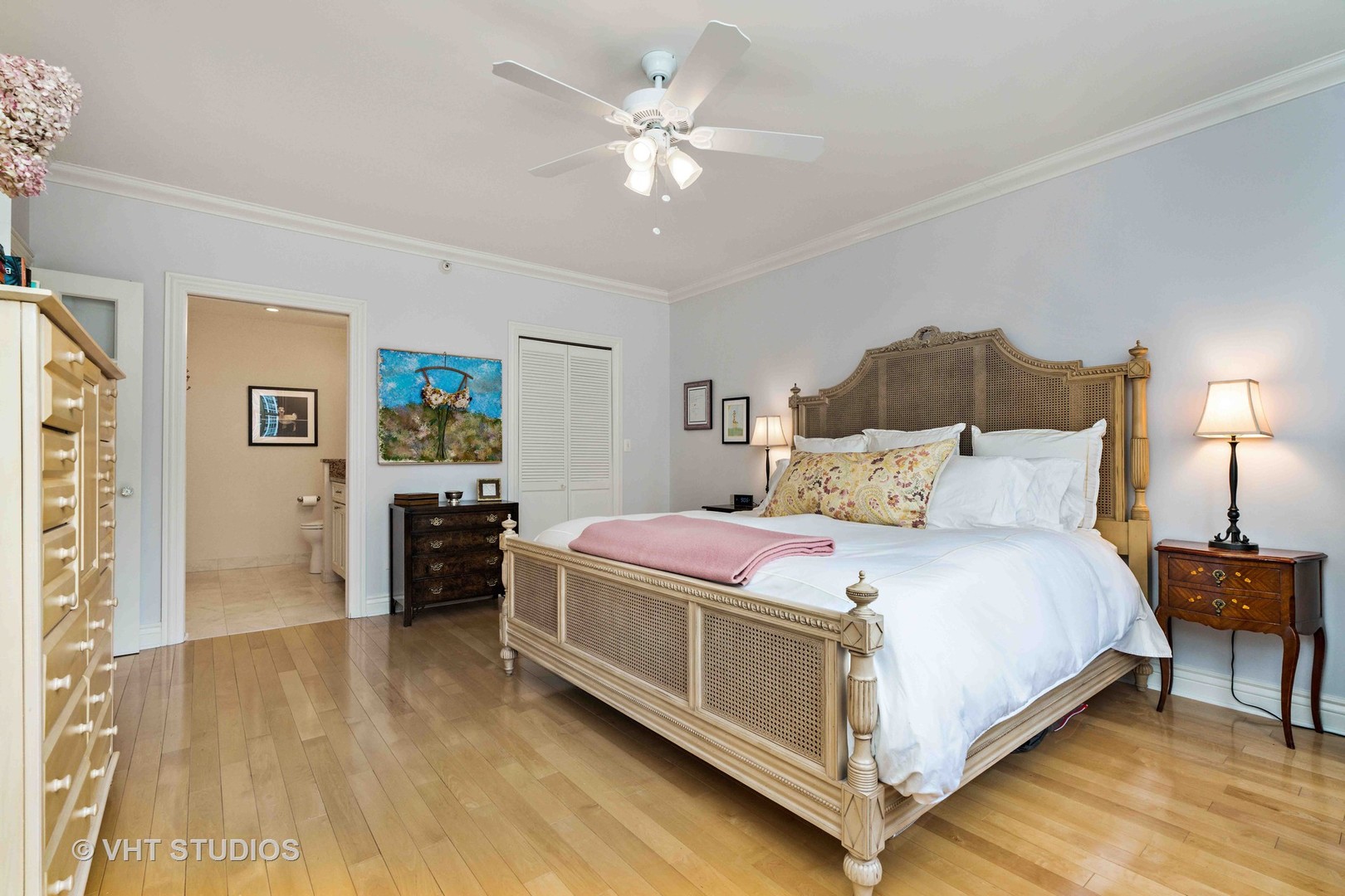 21 West Chestnut Street, Unit 1205 Chicago, IL 60610 - Photo 7 of 15