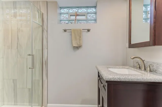 $352,900 | 7964 South Tripp Avenue, Chicago, IL 60652