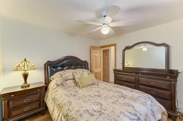 $352,900 | 7964 South Tripp Avenue, Chicago, IL 60652