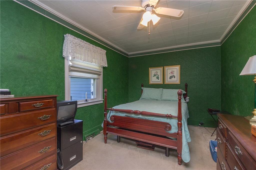 681 Goettman Drive Rochester, PA 15074 - Photo 18 of 24 FIRST FLOOR MASTER