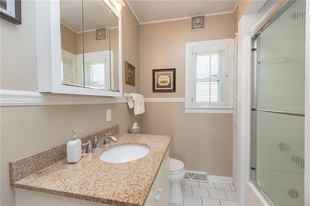 681 Goettman Drive Rochester, PA 15074 - Photo 21 of 24 UPDATED FIRST FLOOR FULL BATH