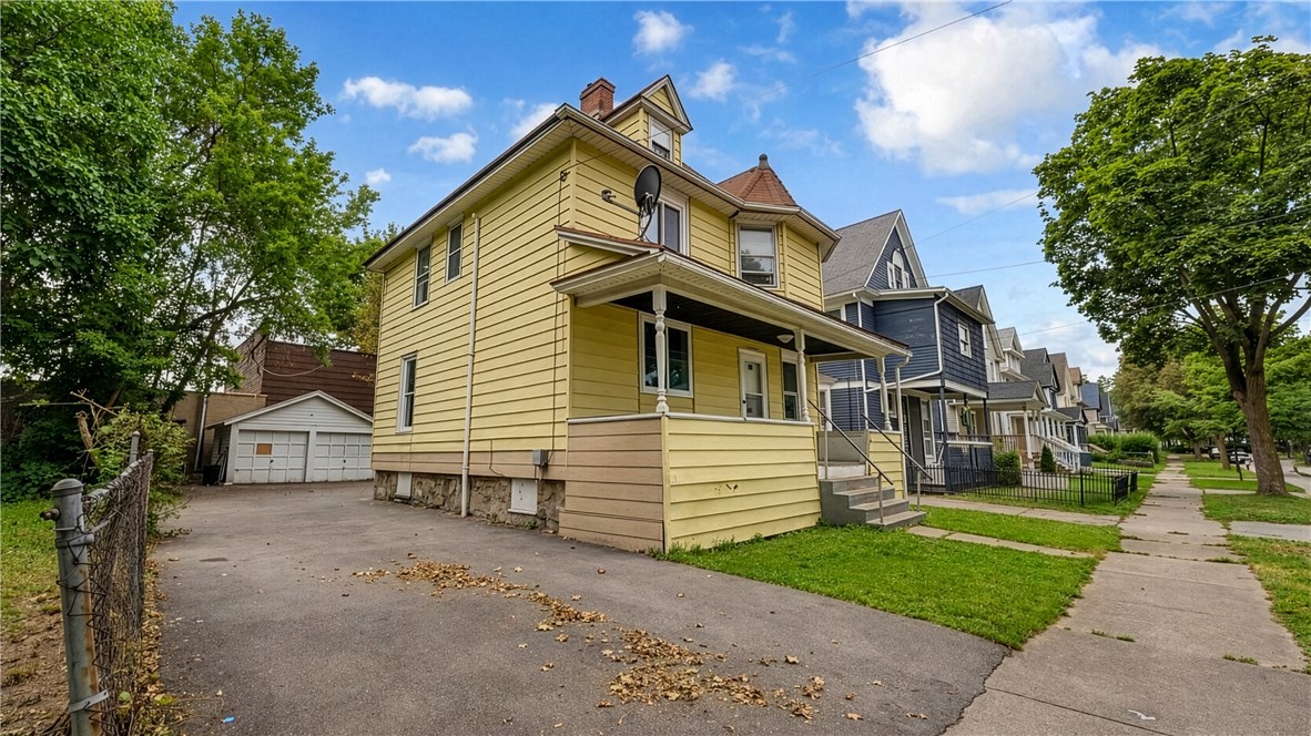 17 Peck Street Rochester, NY 14609 - Photo 4 of 30 Gallery Image 4