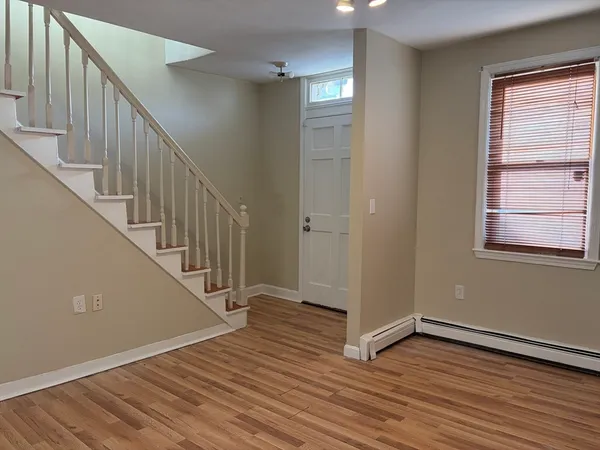 $3,150 | 36 Cork Street, Unit 36, Lowell, MA 01854