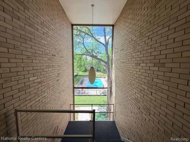 4913-crooks Roa 4913-crooks Roa Crooks Road Road, Unit G5 Royal Oak, MI 48073 - Photo 3 of 14