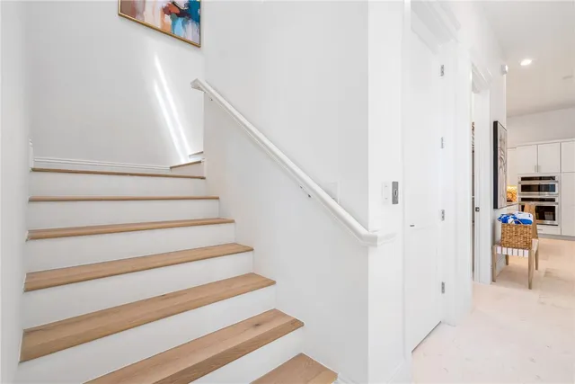 $1,495,000 | 30 Strand Drive, Vero Beach, FL 32963