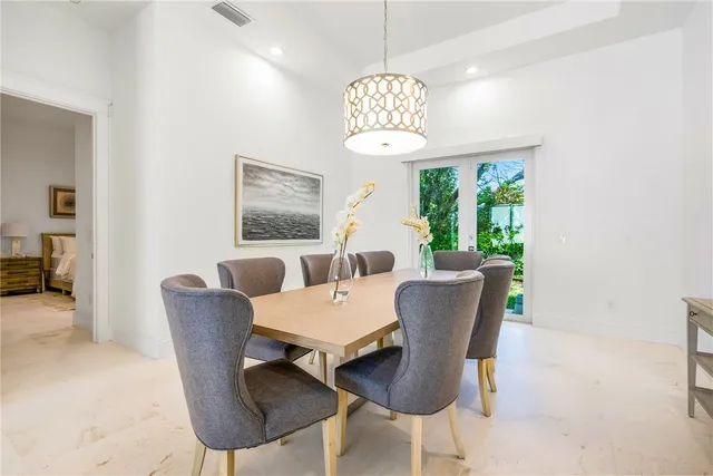 $1,495,000 | 30 Strand Drive, Vero Beach, FL 32963