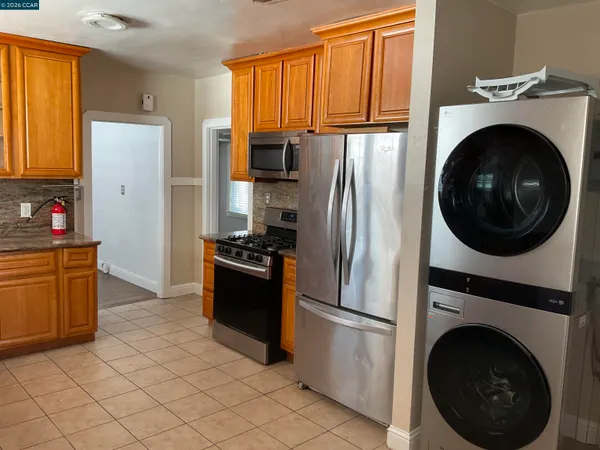 $499,950 | 2359 Church Street, Oakland, CA 94605