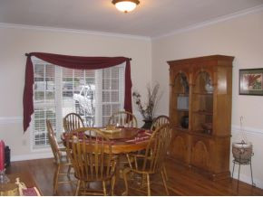 1406 Lake Ridge Square Johnson City, TN 37601 - Photo 3 of 12 Photo 3