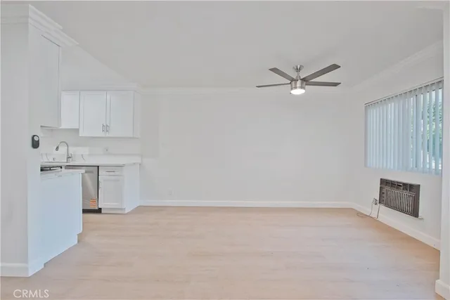 $2,995 | 5415 Newcastle Avenue, Unit 18, Encino, CA 91316