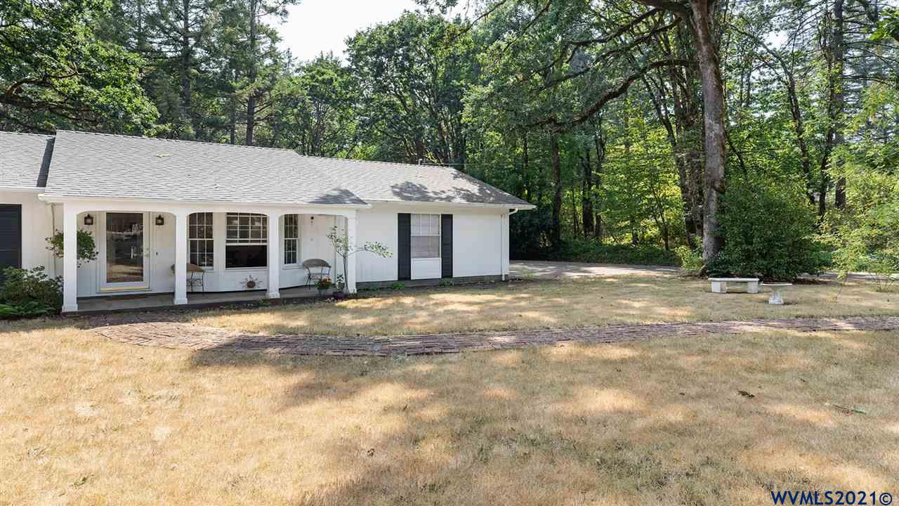 29082 Tampico Road Corvallis, OR 97330 - Photo 2 of 31 Gallery Image 2