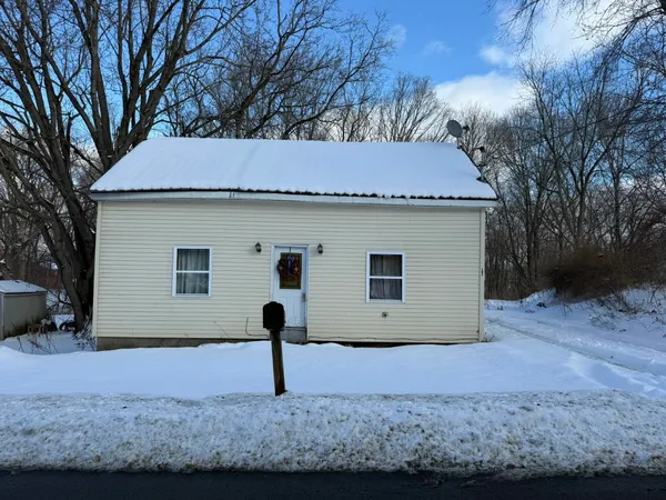 $48,000 | 105 Bray Avenue, Fairfield, ME 04937